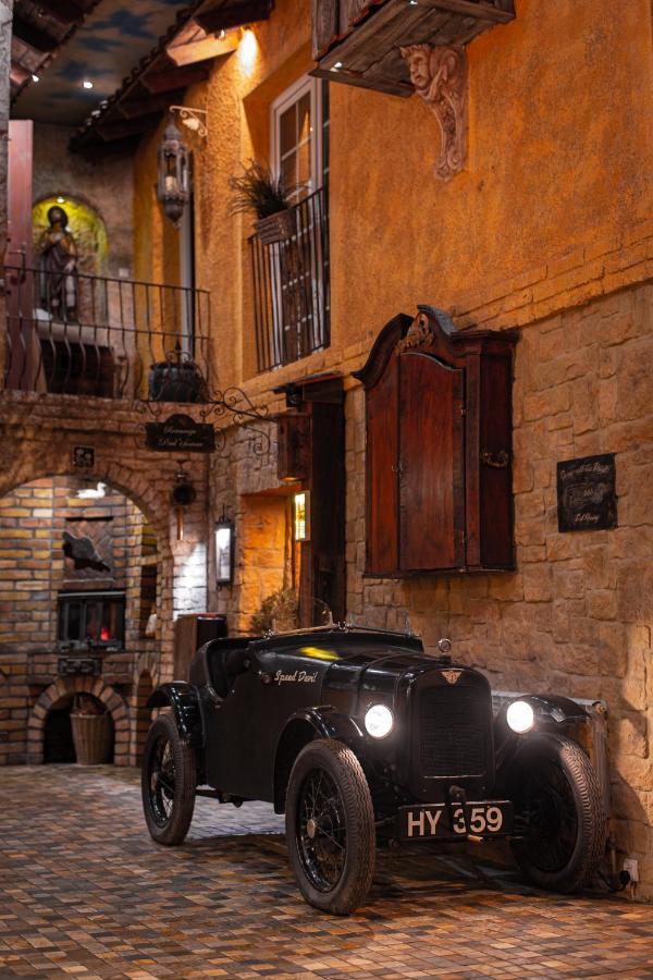 Paul'S Fantasia Boutique Suites Szczecin Exterior photo